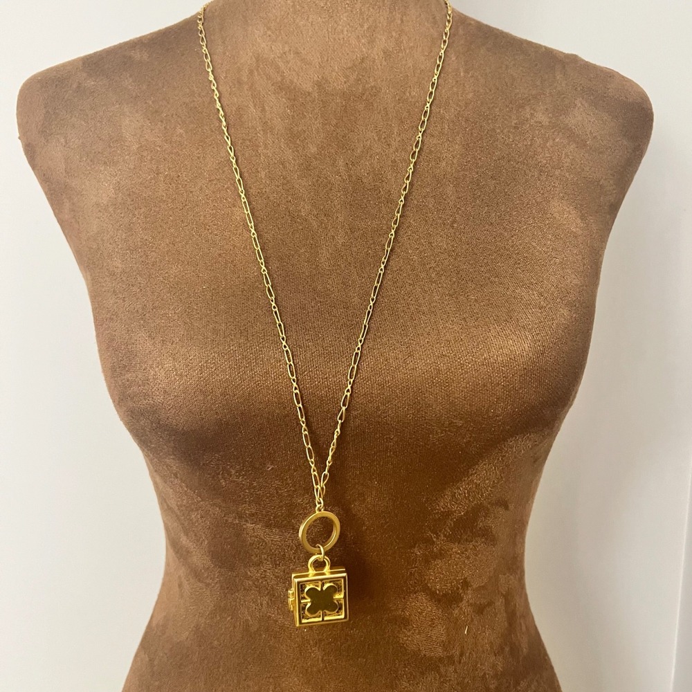 Gold Tone Clover Locket Toggle Necklace 15 & 36" Adjustable Cottagecore - Picture 3 of 4